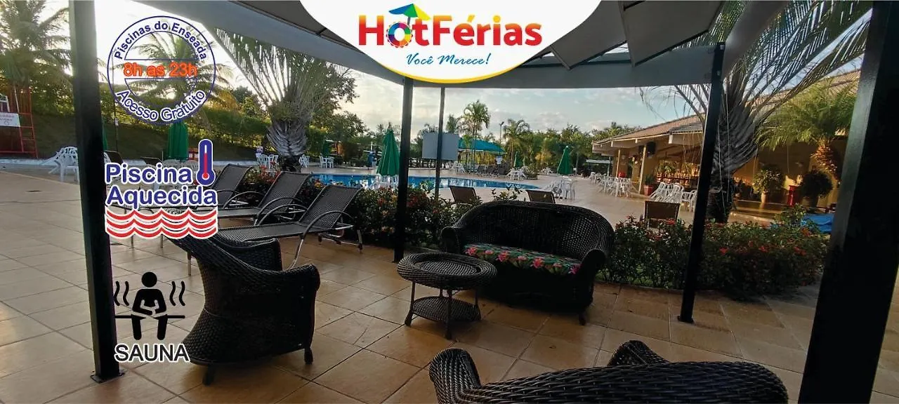 Apartment Enseada Nautico: Lakeside Retreat with Optional Breakfast Caldas Novas