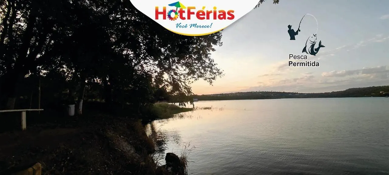 Apartment Enseada Nautico: Lakeside Retreat with Optional Breakfast Caldas Novas